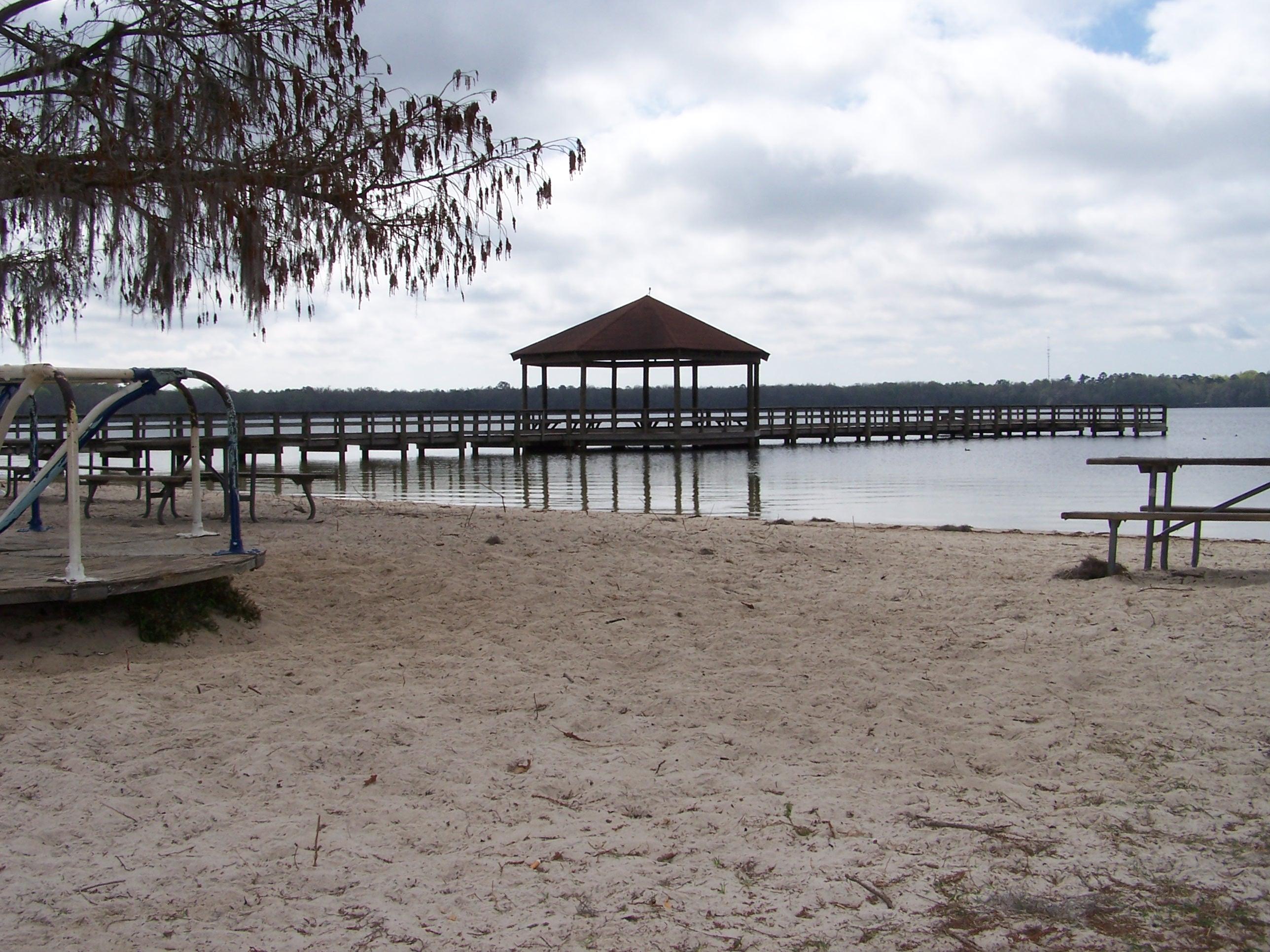 Lake Jackson RV Park Beach Area