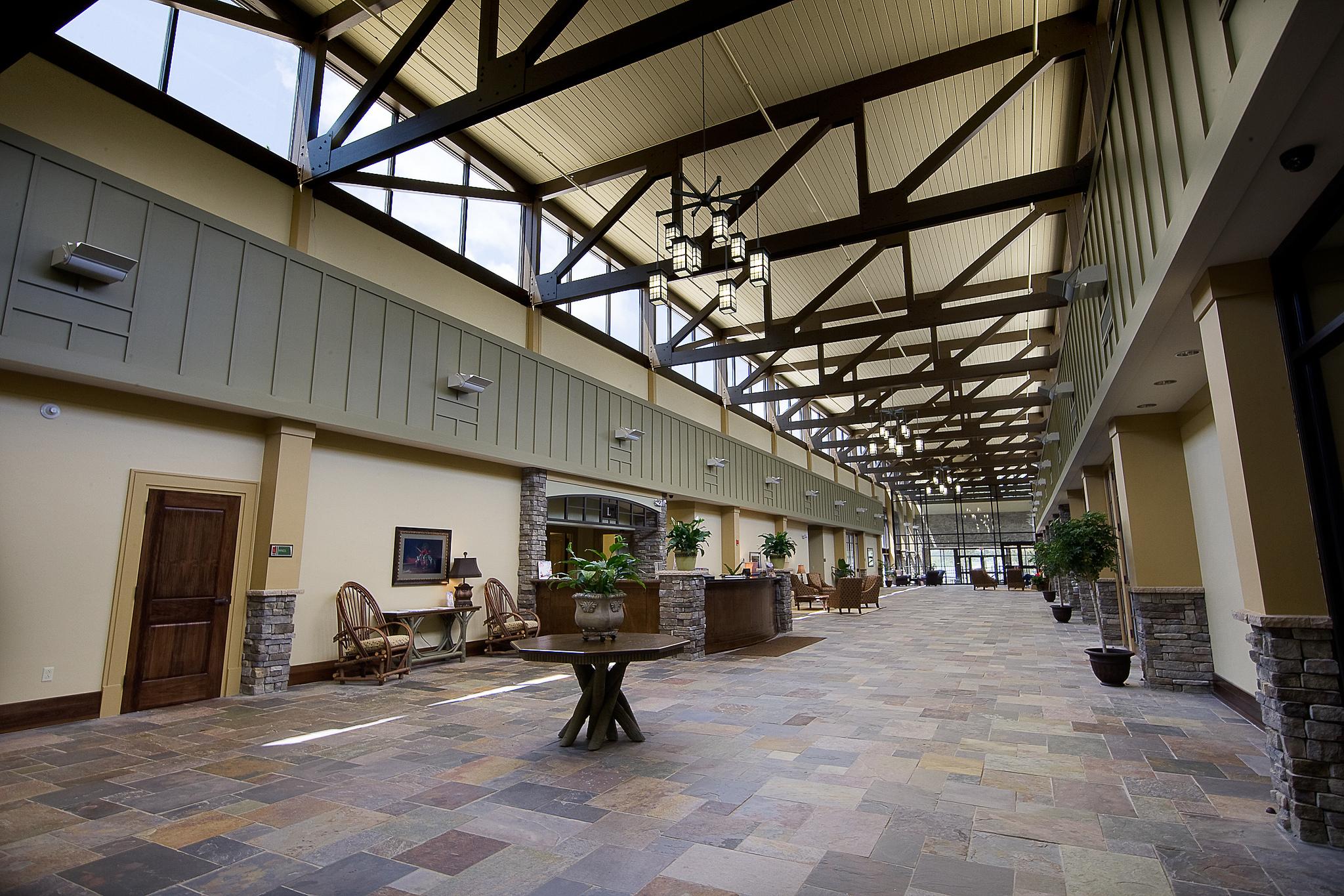 Lakepoint State Park Lobby