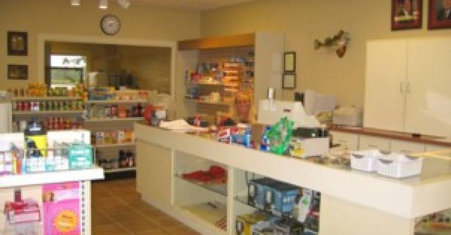Lakepoint Marina Store