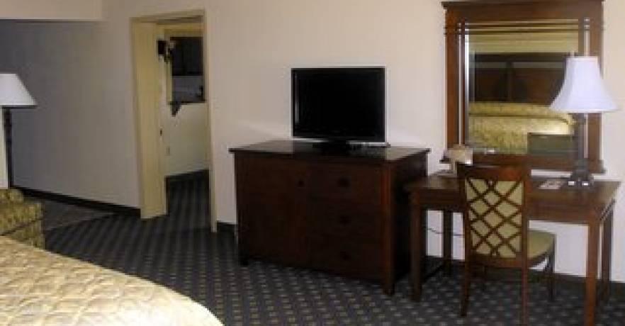 Lakepoint King Suite 2
