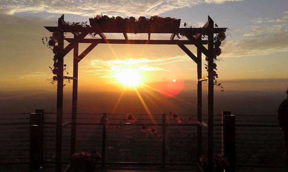 Cheaha Sunset Arch on Vista Cliffside Deck