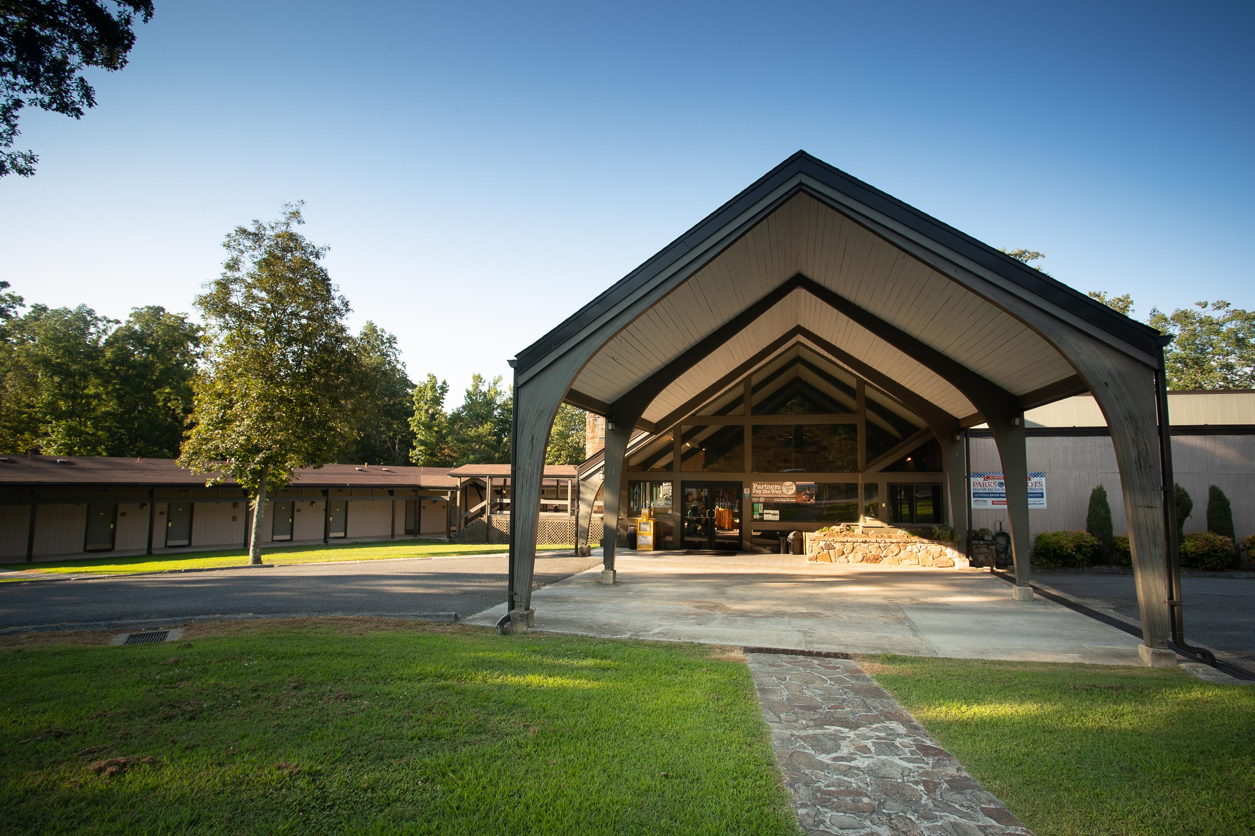 DeSoto State Park Lodge