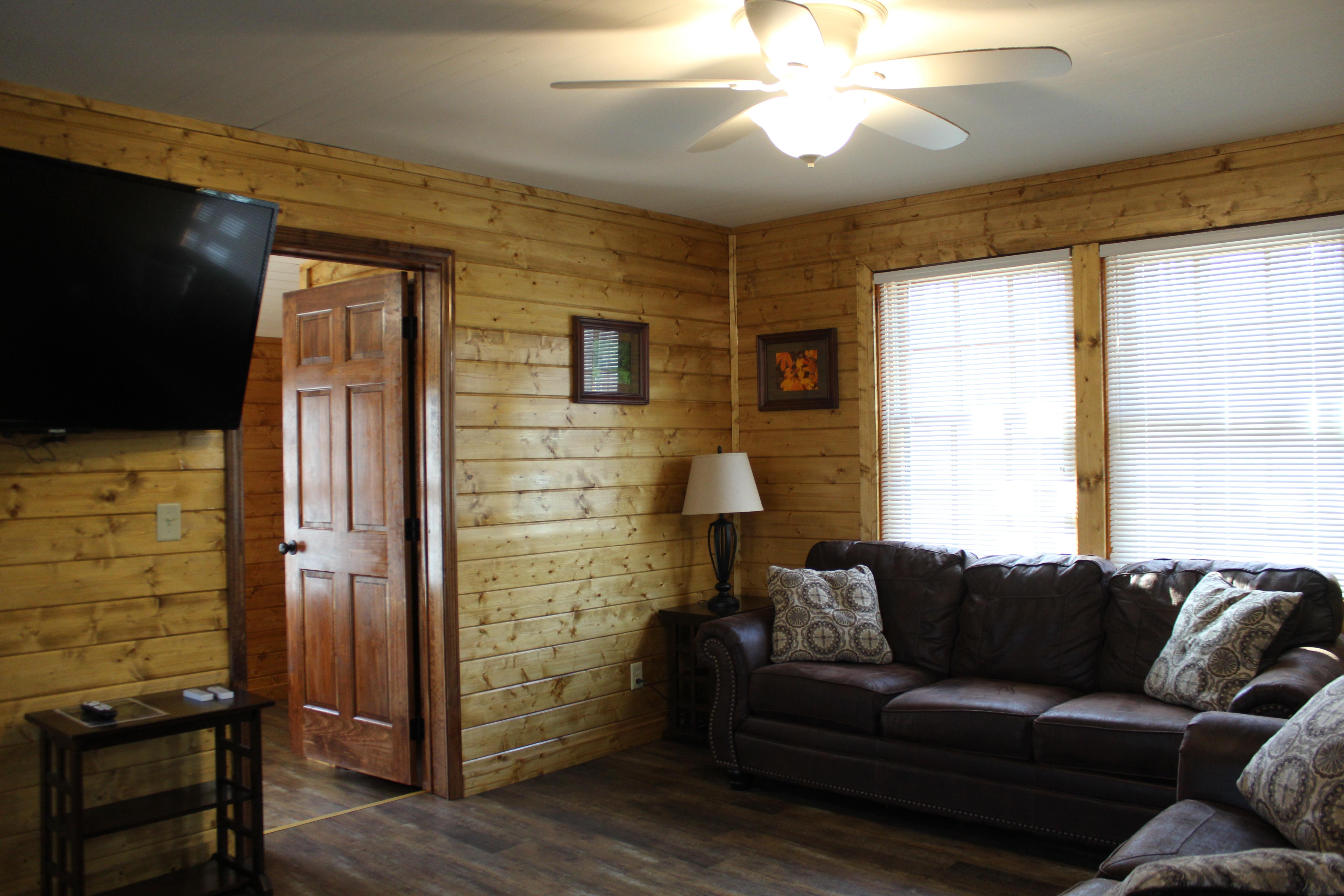 Cabin 3 Living Room