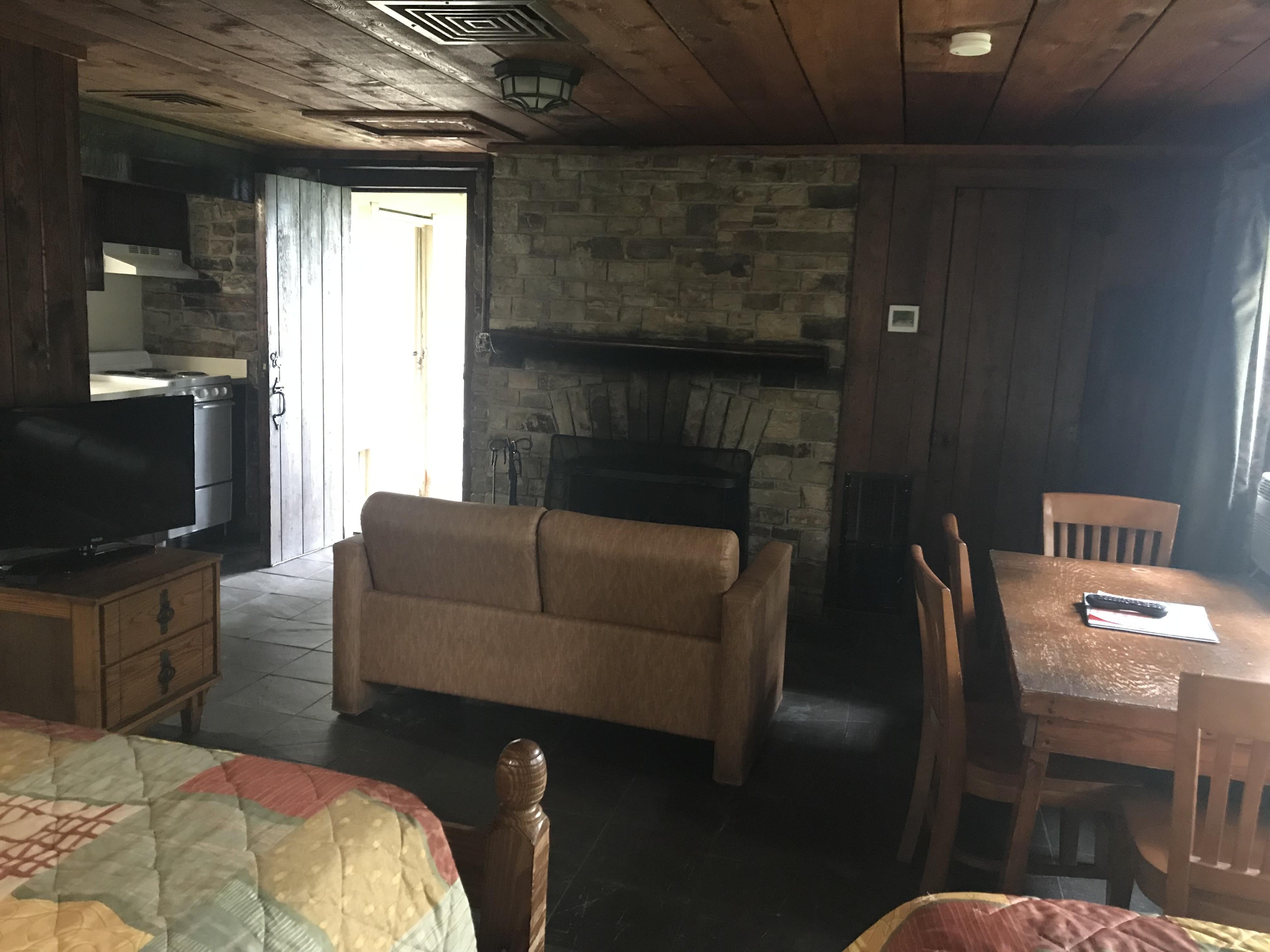 Cabin 6 Inside