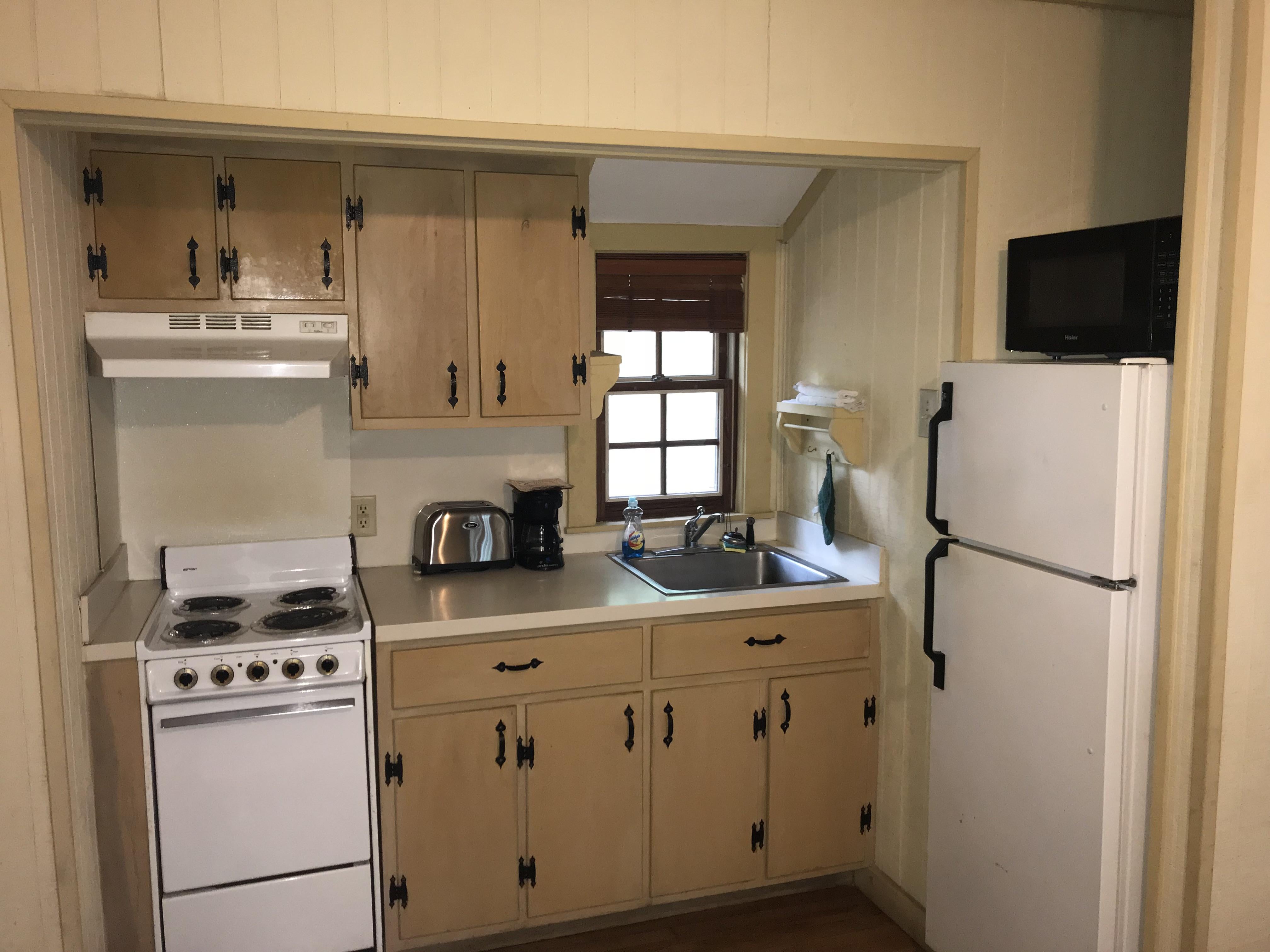 Cabin 12 Kitchen