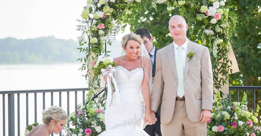 Lakepoint Weddings