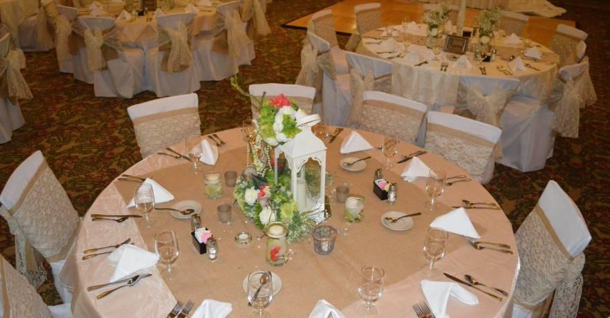 Lakepoint Weddings 