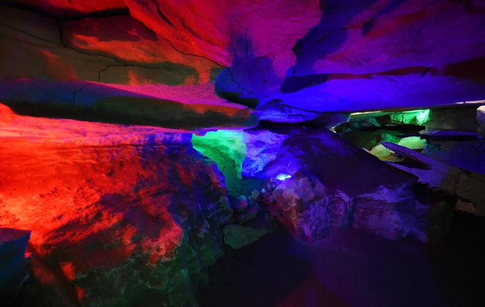 Color Bulbs in Cave 
