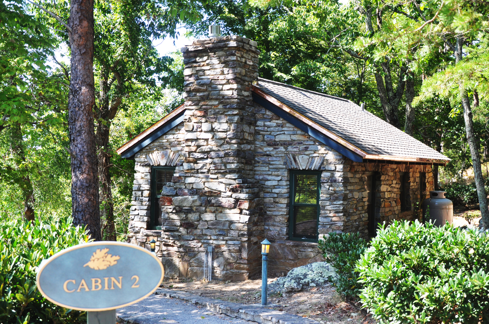 Cheaha Bluffside Cabin