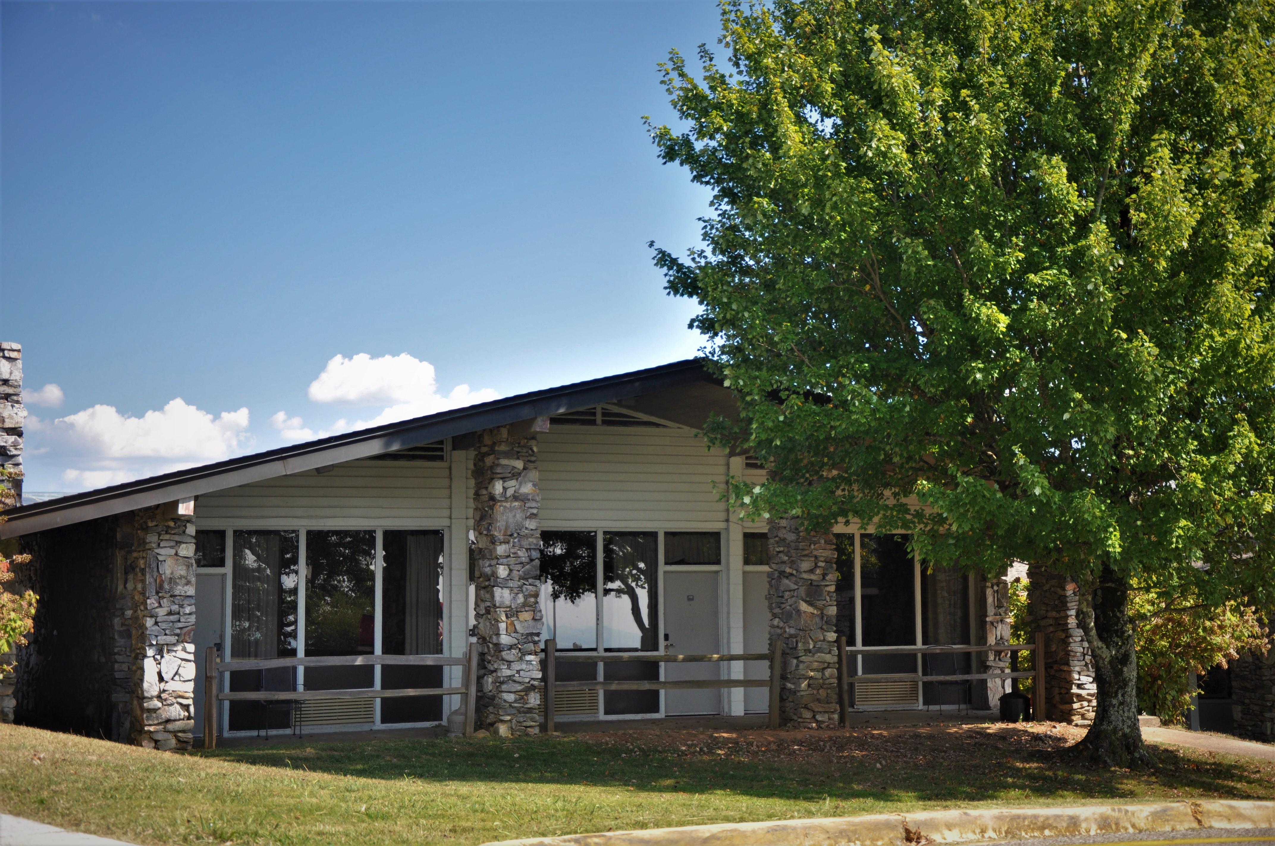Cheaha Hotel 2