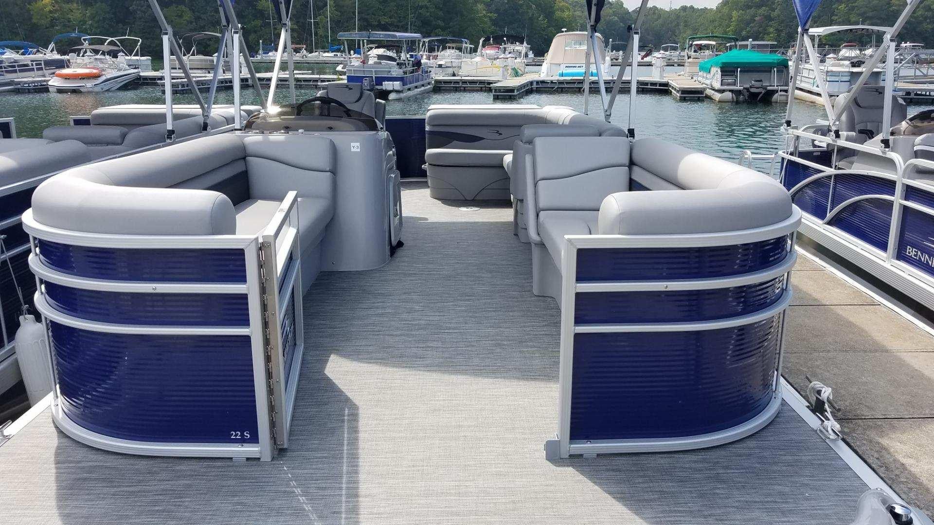 Big Pontoon