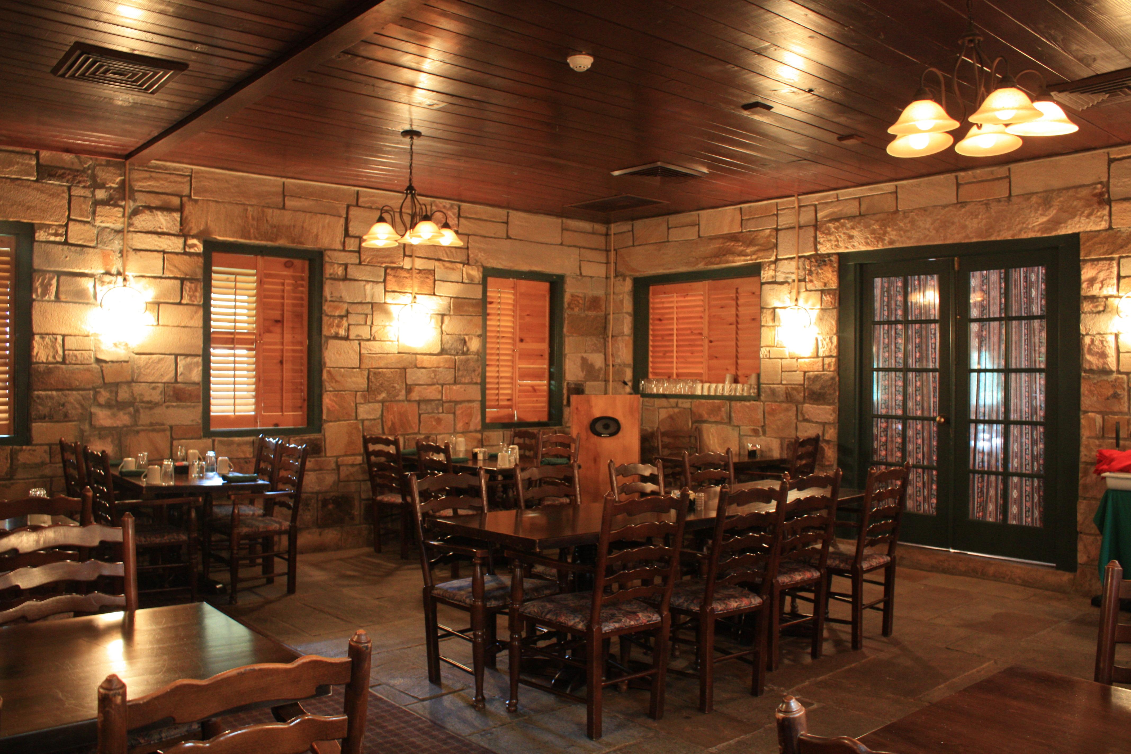 DSP Mountain Inn Restaurant at the Lodge