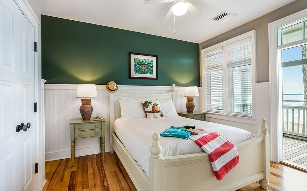 Eagle Cottages Bedroom I