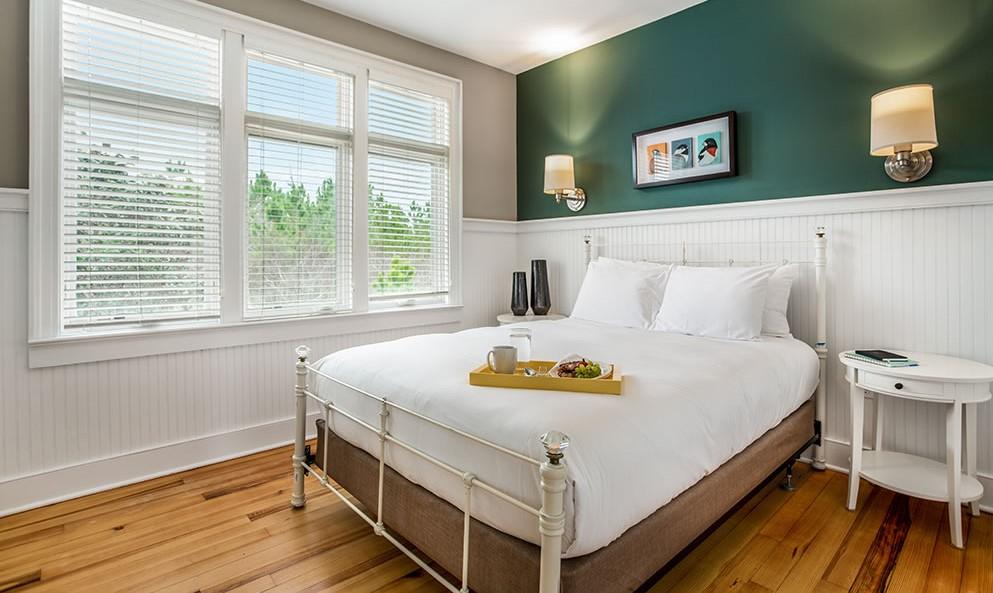 Eagle Cottages Bedroom II