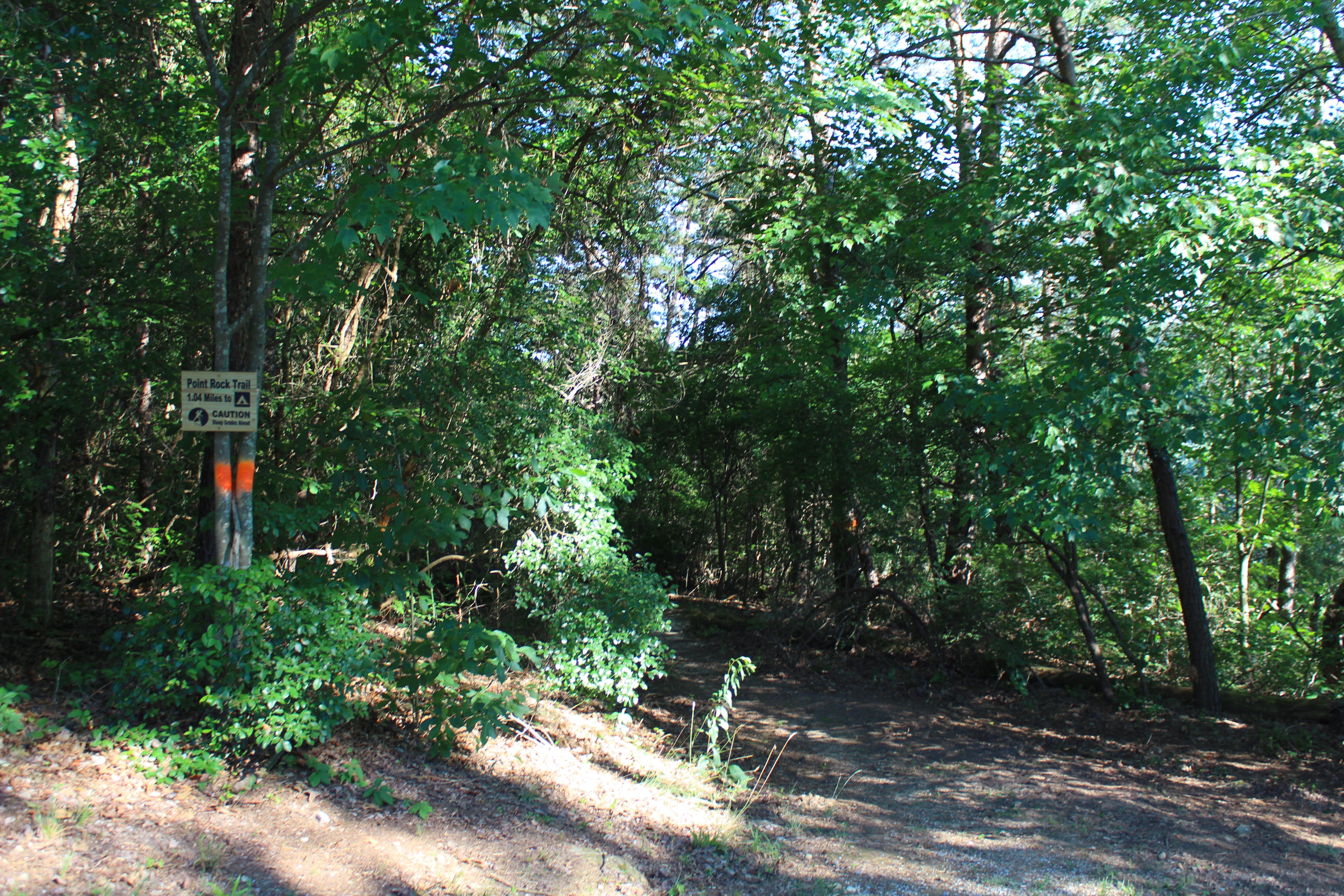 Buck's Pocket Hiking Trail