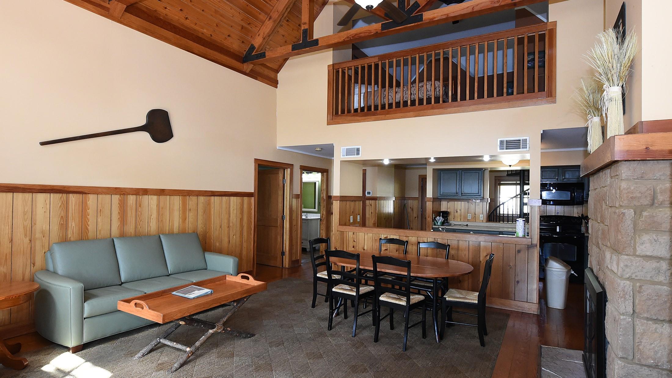 JWSP_Lakeside_Cottage_Loft2