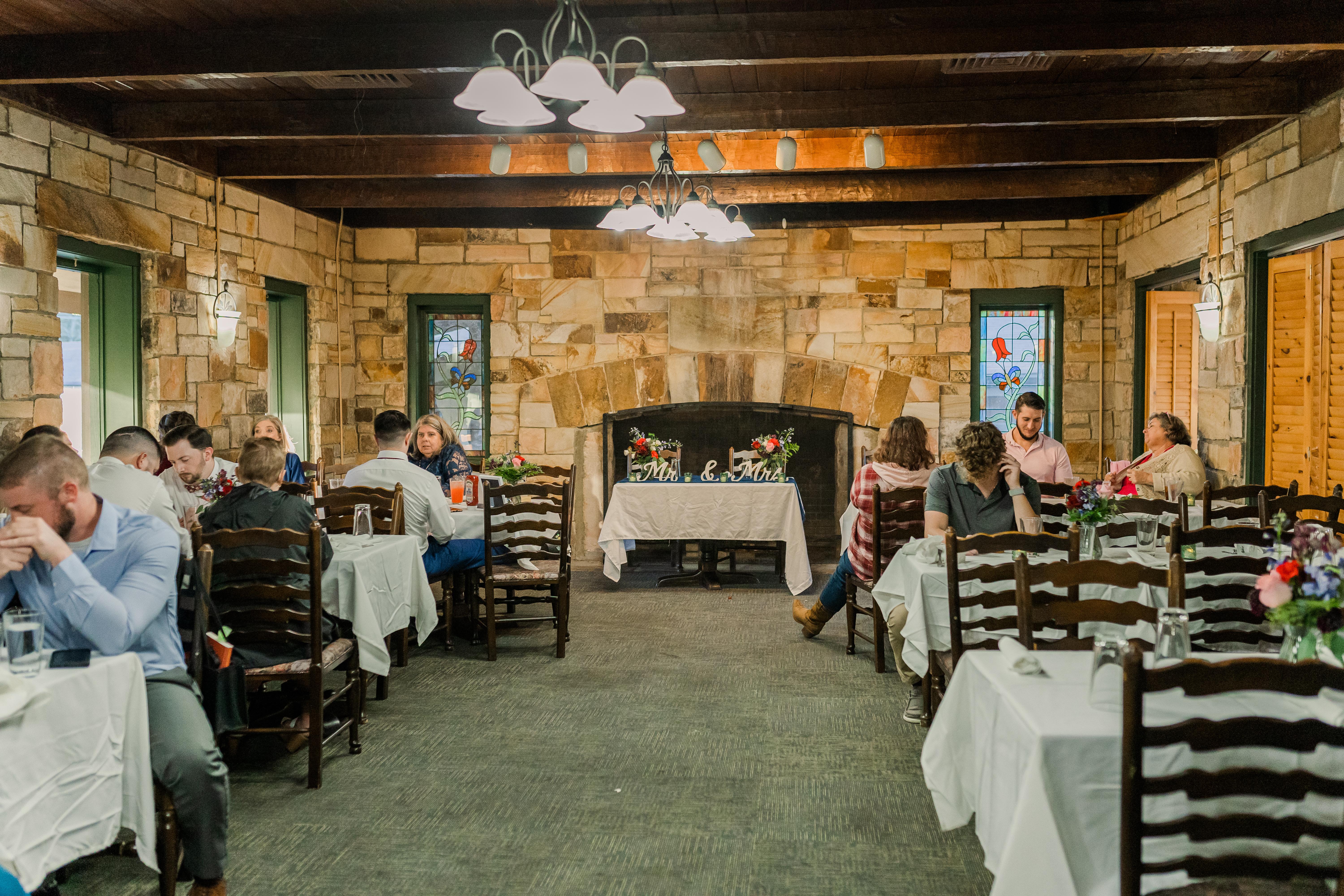 DSP Main Dining Room Fall Wedding 2023 Heather Jones Photography Clarksville, TN